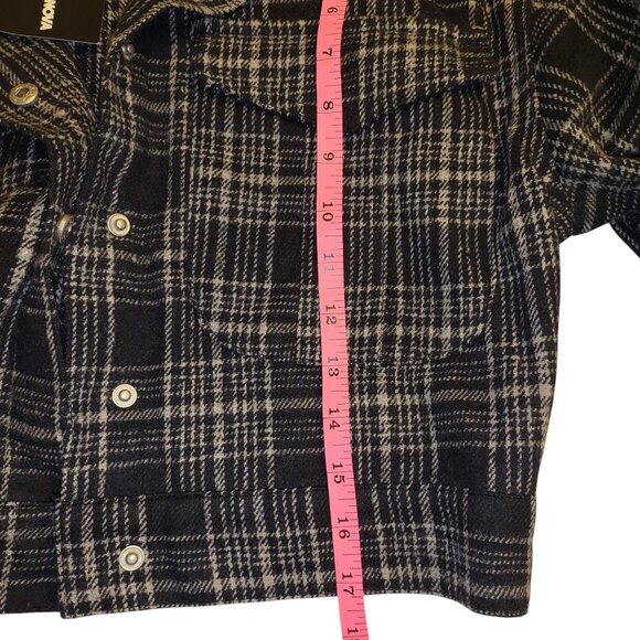 FASHION NOVA | NEW Navy Blue Plaid Front Pockets Cropped Jacket - Picture 11 of 14